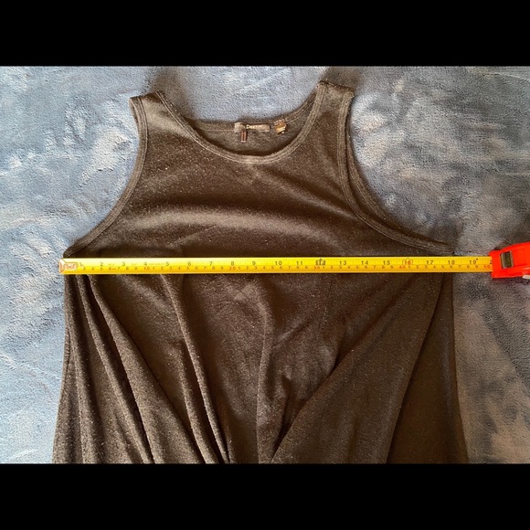 Dex Black Drape Front Linen Top - Picture 10 of 12